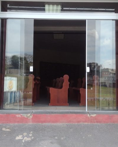 Envidraçamento - Sistema Versarick Truck 6 peças.